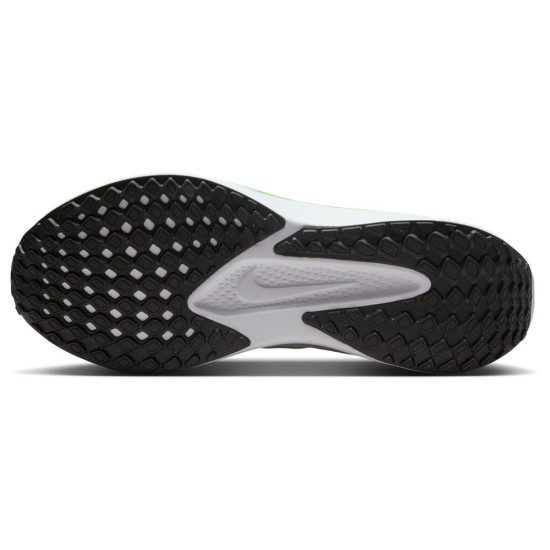 Nike Quest 6